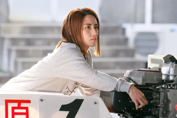 実力派な美人ボートレーサー・前原哉