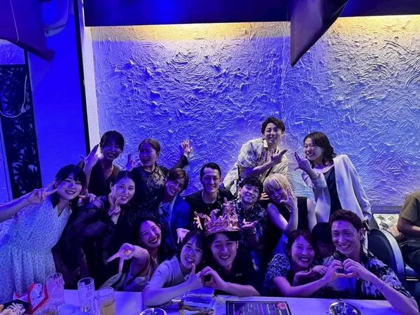 参列した選手たちによる集合写真