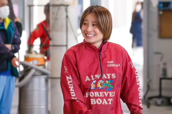 塩崎桐加のプロフィール
