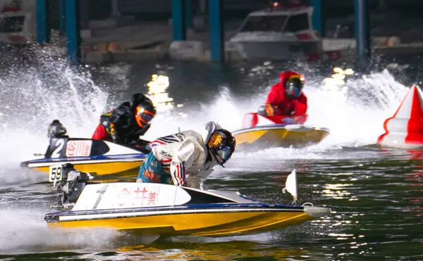 トップクラスのターン技術の今井美亜